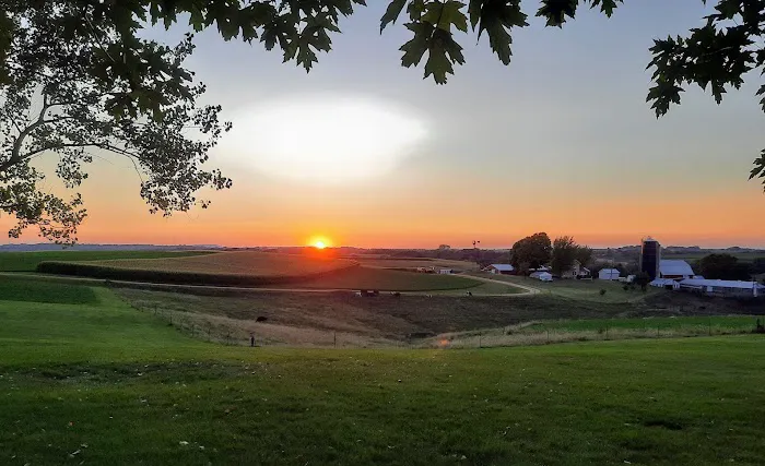 Rustic Barn Campground & RV Park Picture 6
