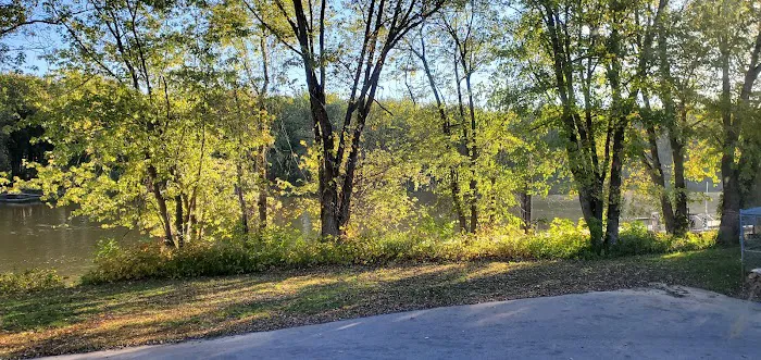 Massey Marina Campgrounds Picture 8