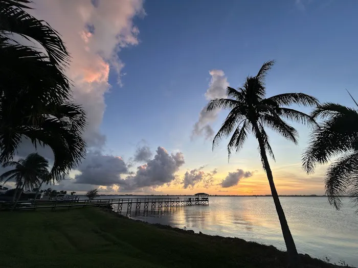 A1A Condo Park Picture 1