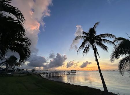 A1A Condo Park