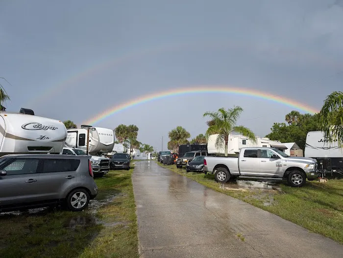 Breezy Palms RV Park Picture 7