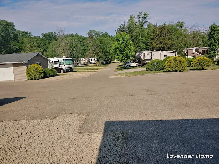 Hoot Owl Hollow Campground Picture 5