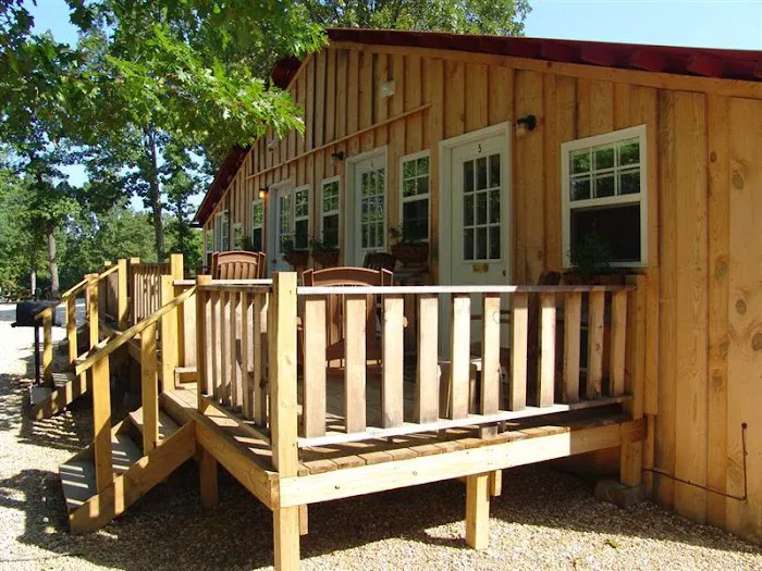 Ozarks Mountain Springs R.V. Park & Cabins Picture 2
