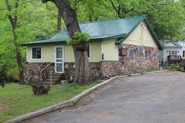 CamdenWood Mobile Home Park Picture 2