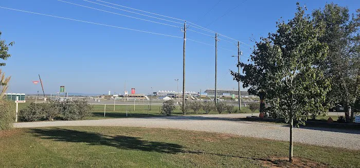 Talladega RV Park Picture 5