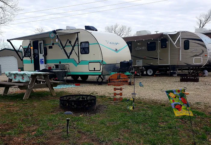 Scallywag's RV Park Picture 3
