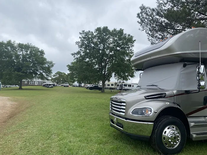 C & C Camping Picture 8
