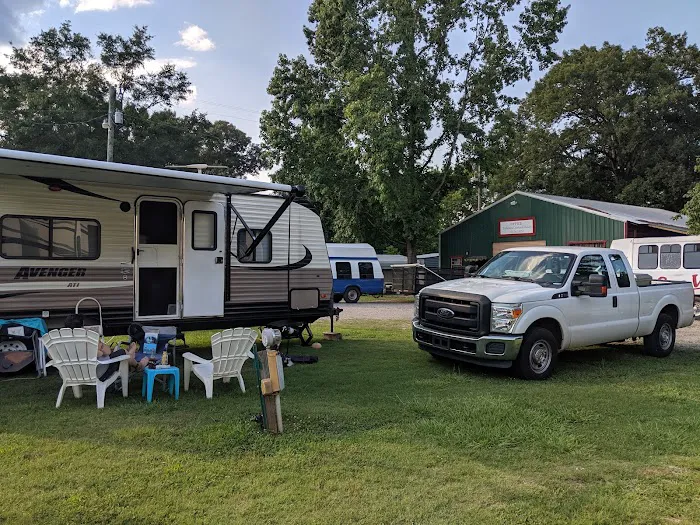 Talladega Creekside Resort Picture 10