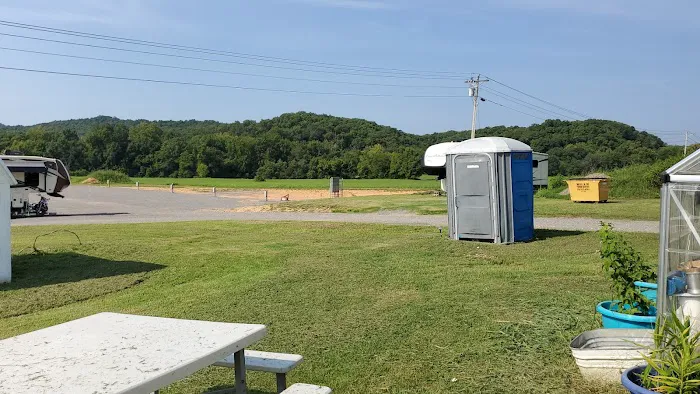 Travelin' Joe RV Park Picture 1