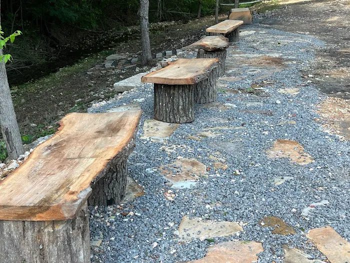 Red Oak RV Park Picture 6