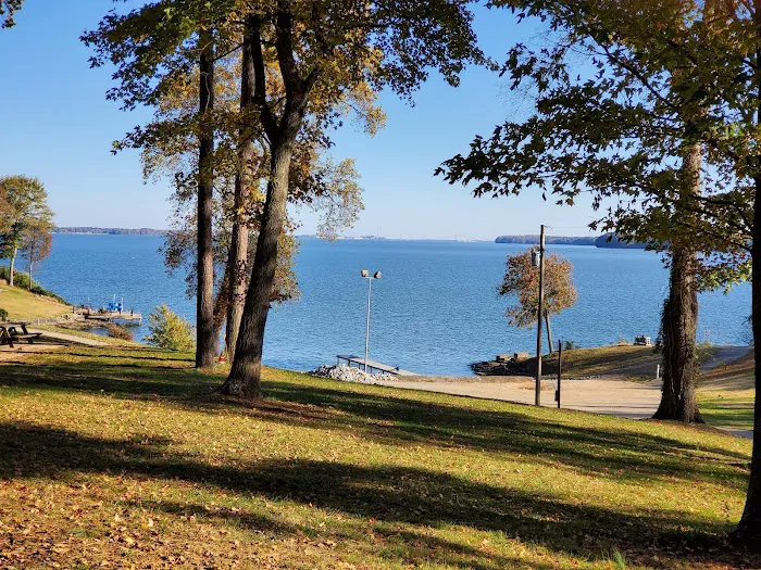Riverview RV Resort Picture 9