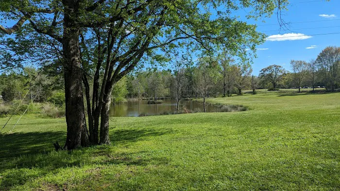 B & J Campground and RV Park Picture 4