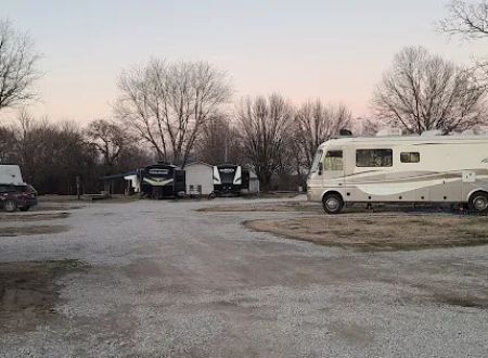 Twin Pines RV Park
