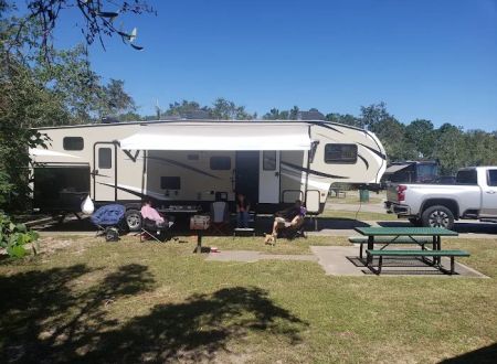 Hollywood Casino RV park