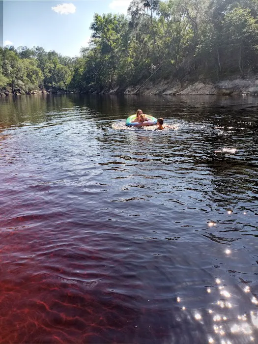 Woods Ferry River Camp Picture 9