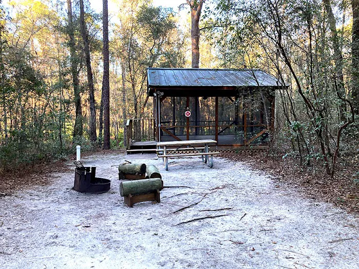 Woods Ferry River Camp Picture 4
