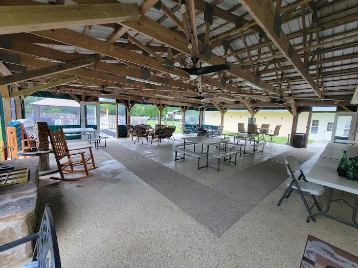 Bay Hide Away RV Park & Campground Picture 1