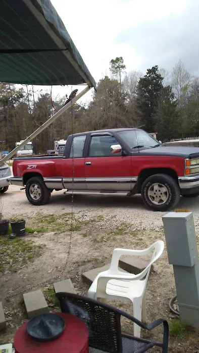 Nella's RV Park Picture 7