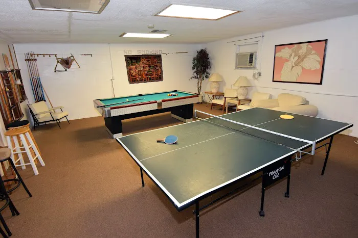 Satellite Bay Manufactured Home Community Picture 3