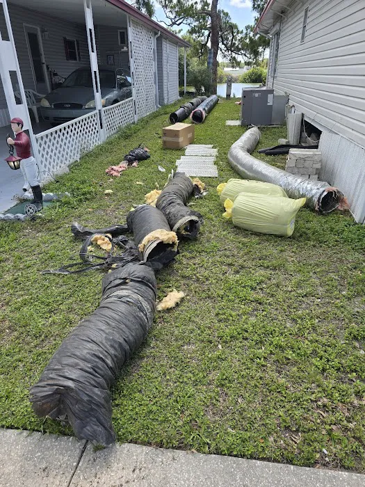 La Plaza Mobile Home Park Picture 5