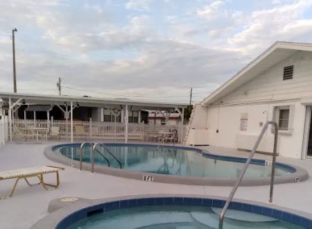 Town & Country Mobile Home Park