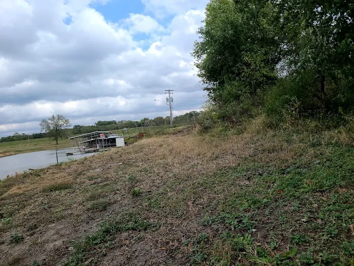 Kaskaskia River Camping & RV Park Picture 8