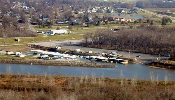 Kaskaskia River Camping & RV Park Picture 4