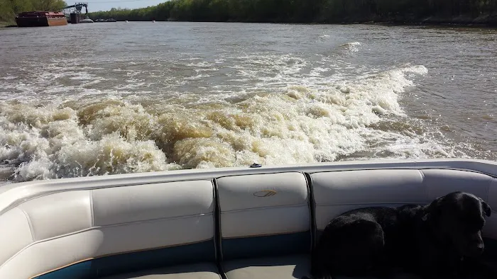 Kaskaskia River Camping & RV Park Picture 5