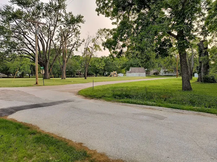 St. Genevieve RV Park Picture 10