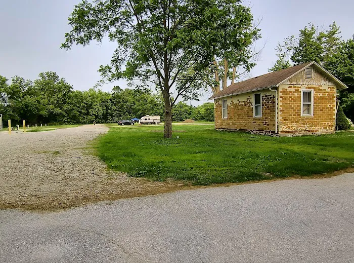 St. Genevieve RV Park Picture 7