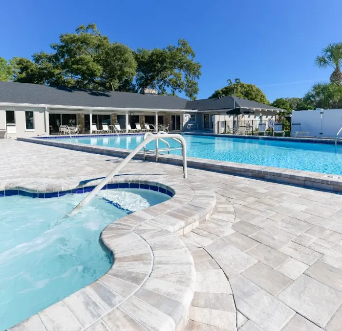 Oak Crest/Acorn Picture 5