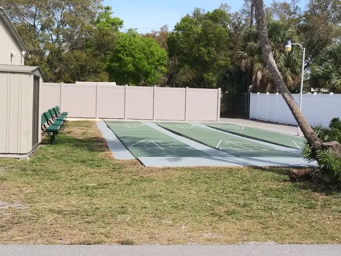 Scottish Traveler RV Park Picture 10