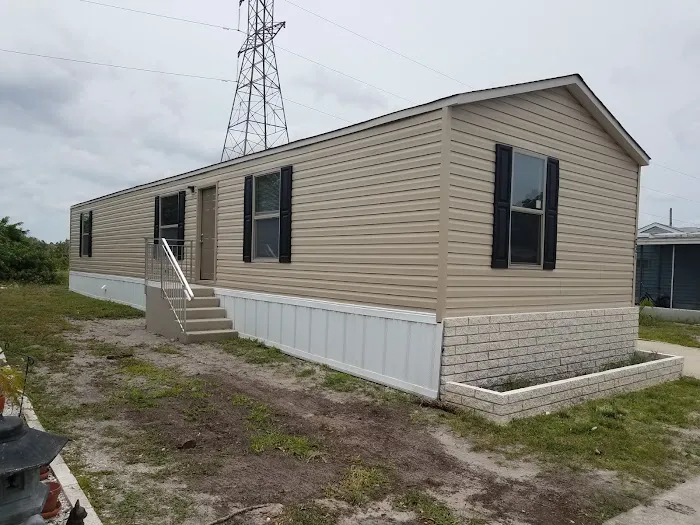 Westgate Mobile Home Park Picture 8