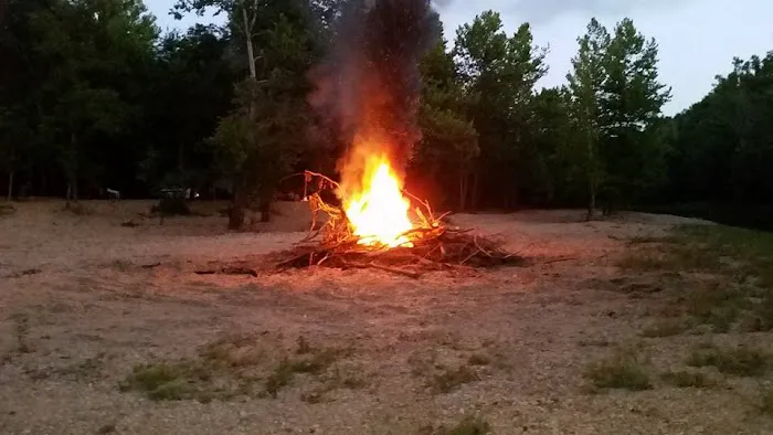 Castor River DD Hwy Campground Picture 5