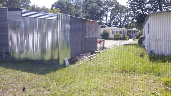 Whispering Pines - Largo Picture 8