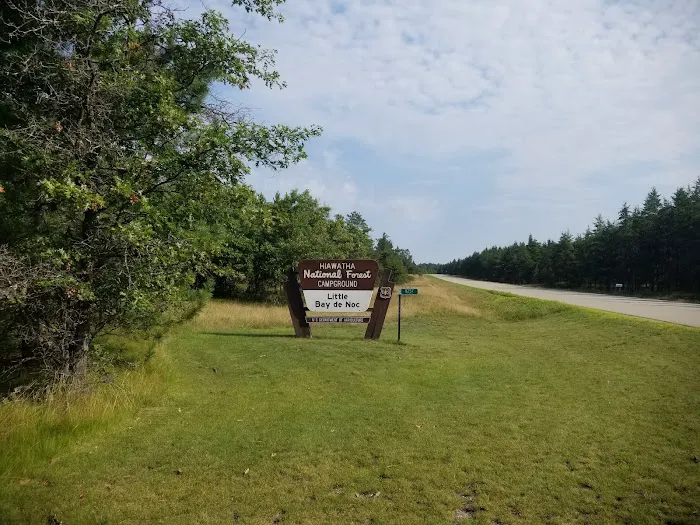 Little Bay de Noc Campground Picture 10