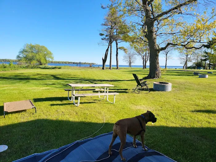 Gladstone Bay Campground Picture 9