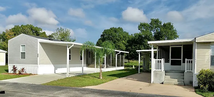 Hickory Hills Manor Mobile Home Community Picture 6