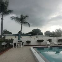 Hickory Hills Manor Mobile Home Community ico