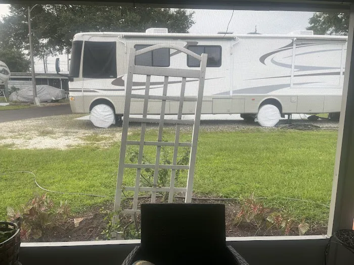 Woodall's Mobile Home Village Picture 7