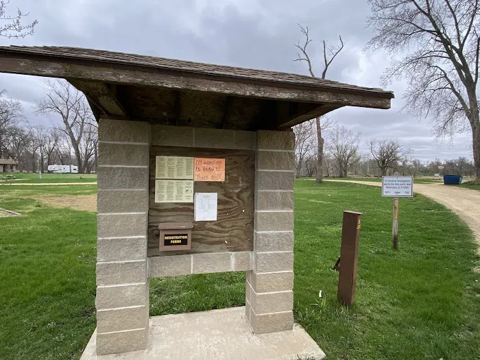 Walnut Grove Campground Picture 2