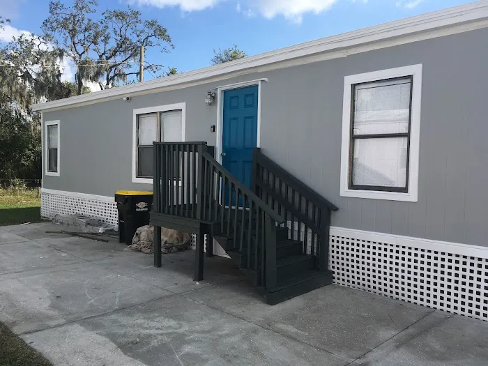 College Park Mobile Home Park Picture 7