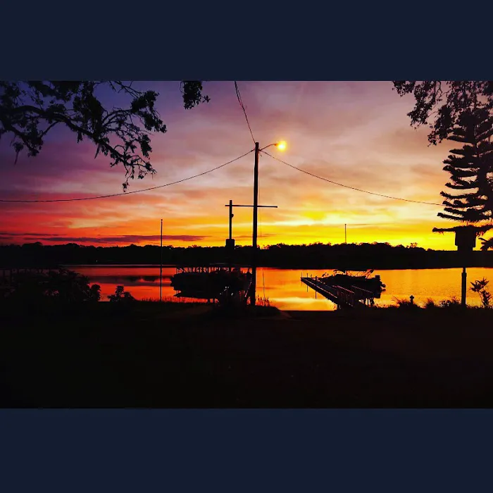 Bob's Landing MHP & Marina Picture 2