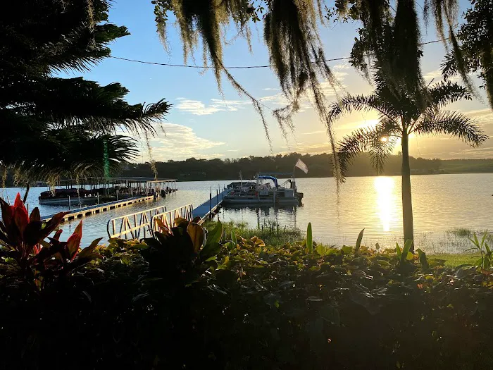 Bob's Landing MHP & Marina Picture 6