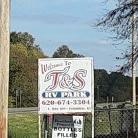 T & S RV Park ico