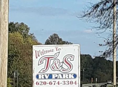 T & S RV Park