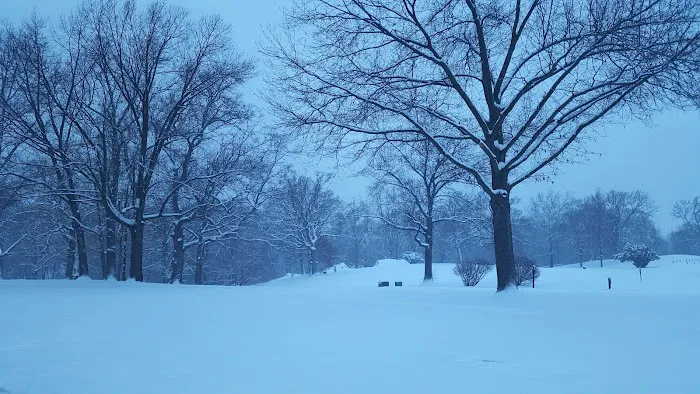 Riverside Park Campground Picture 4
