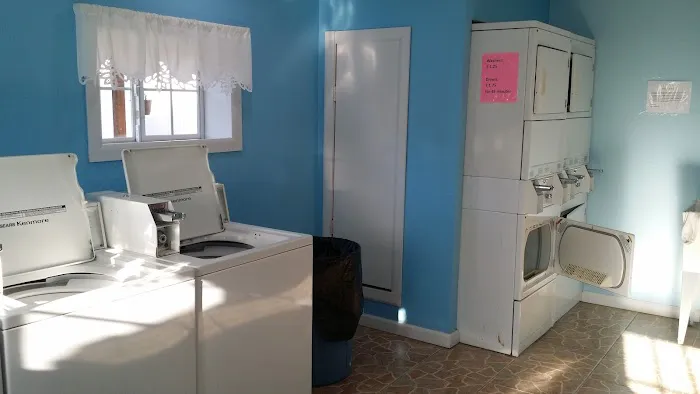 Miami Mobile Home Community Picture 3