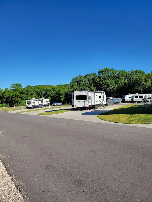 City of St Robert RV Park Picture 8
