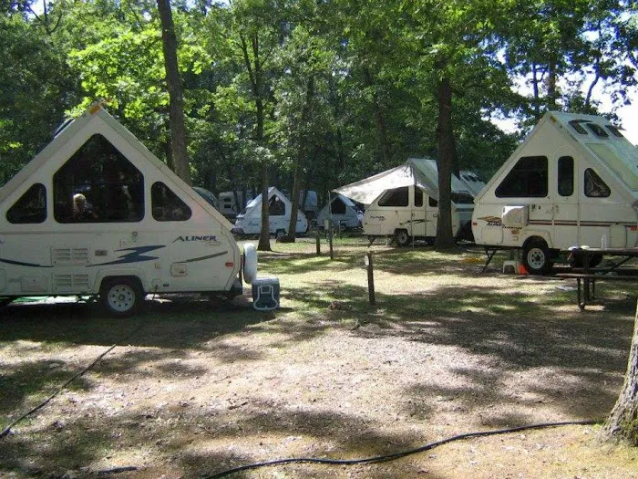 Fox Hill RV Resort & Campground Picture 9